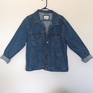 Oversized denim jacket (patches on back)